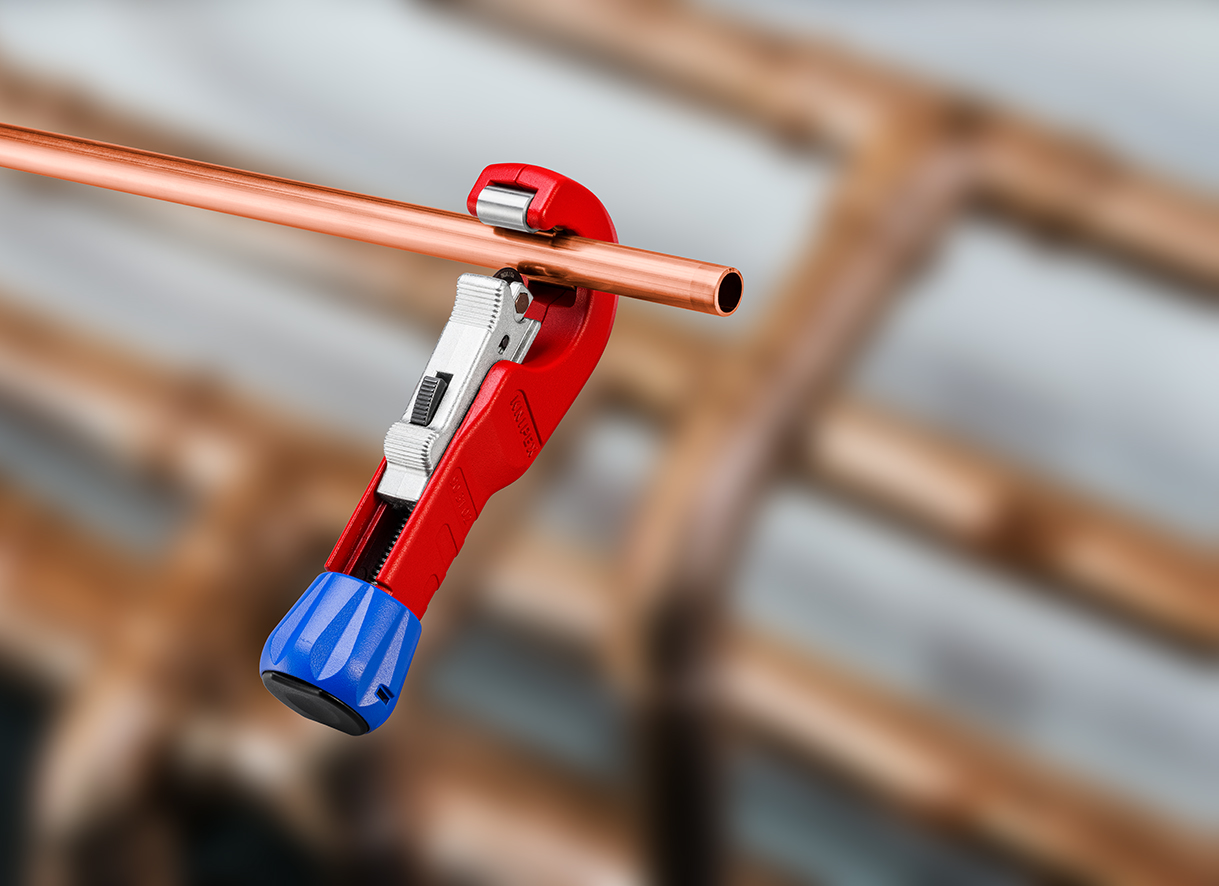Knipex 90 31 02 TubIX® Pipe Cutter 635mm PrimeTools