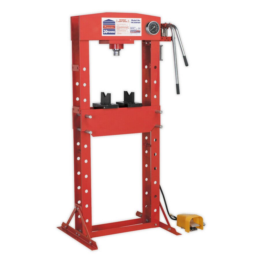 Sealey YK309FAH Air / Hydraulic Press Floor Type With Foot Pedal – 30 Tonne