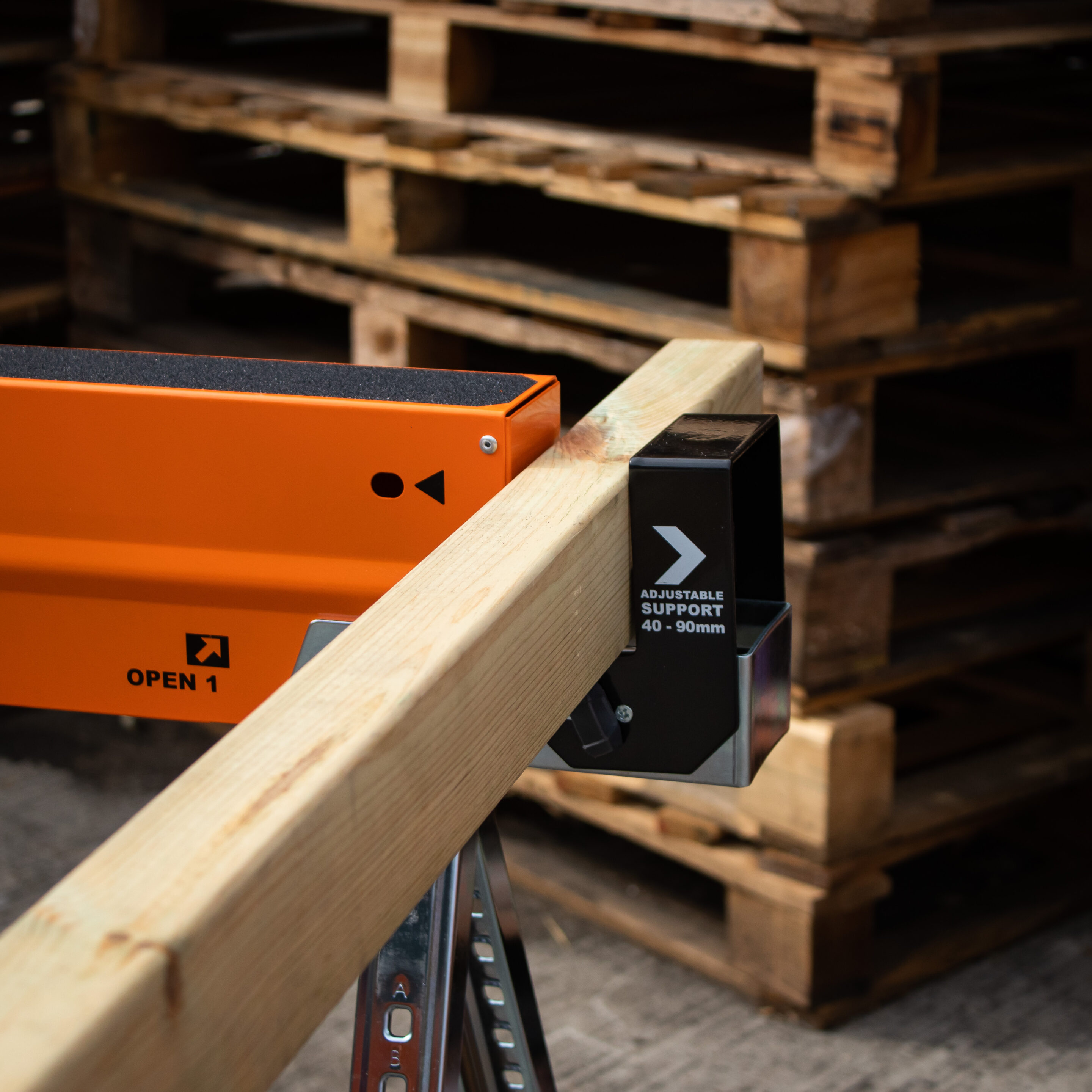 Vaunt Heavy Duty Fully Adjustable Saw Horse - Twin Pack - Image 5